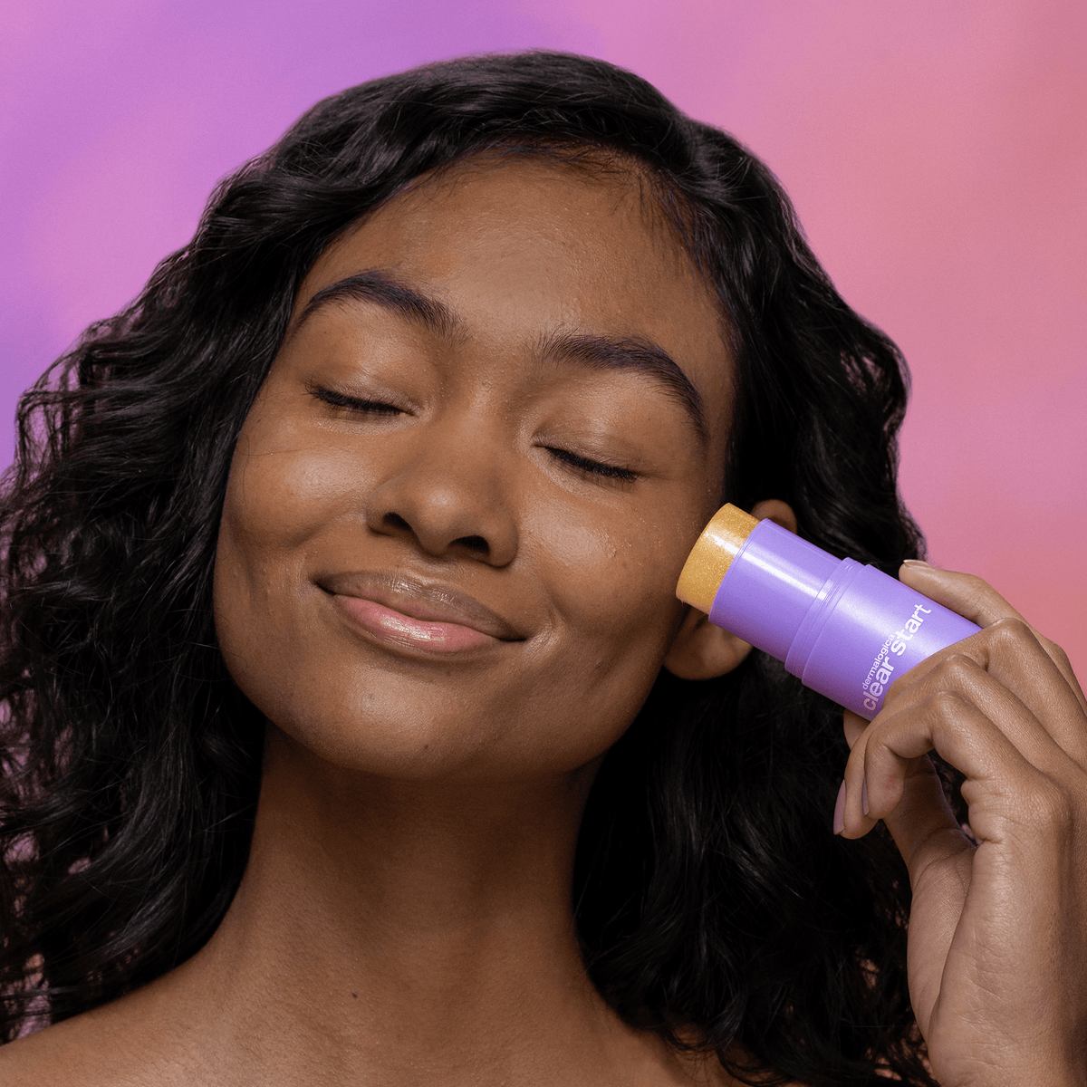 golden hour hydrating spf30 stick application 